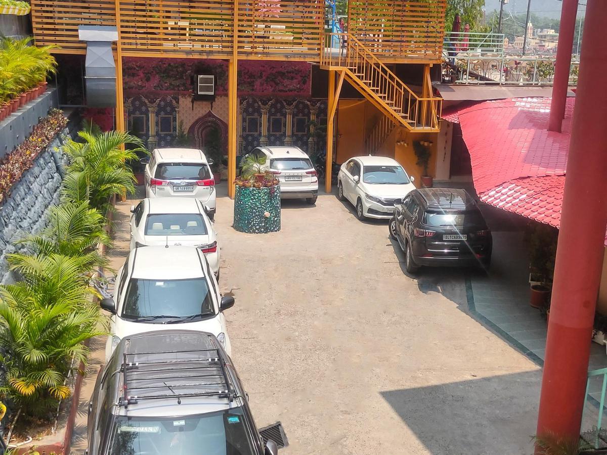 The Neeraj Ganga Heritage Palace Rishikesh Exterior photo