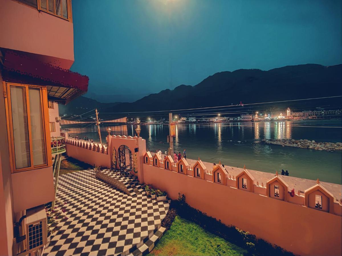 The Neeraj Ganga Heritage Palace Rishikesh Exterior photo