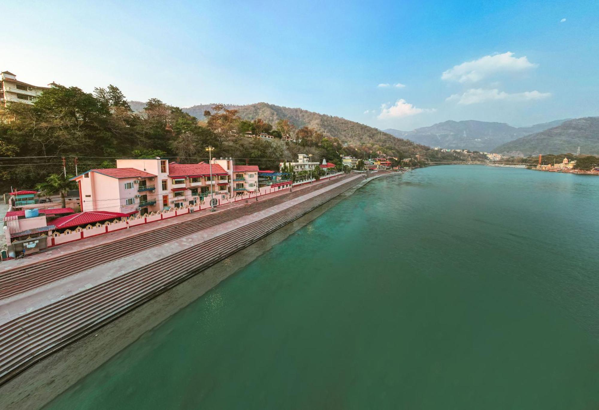 The Neeraj Ganga Heritage Palace Rishikesh Exterior photo
