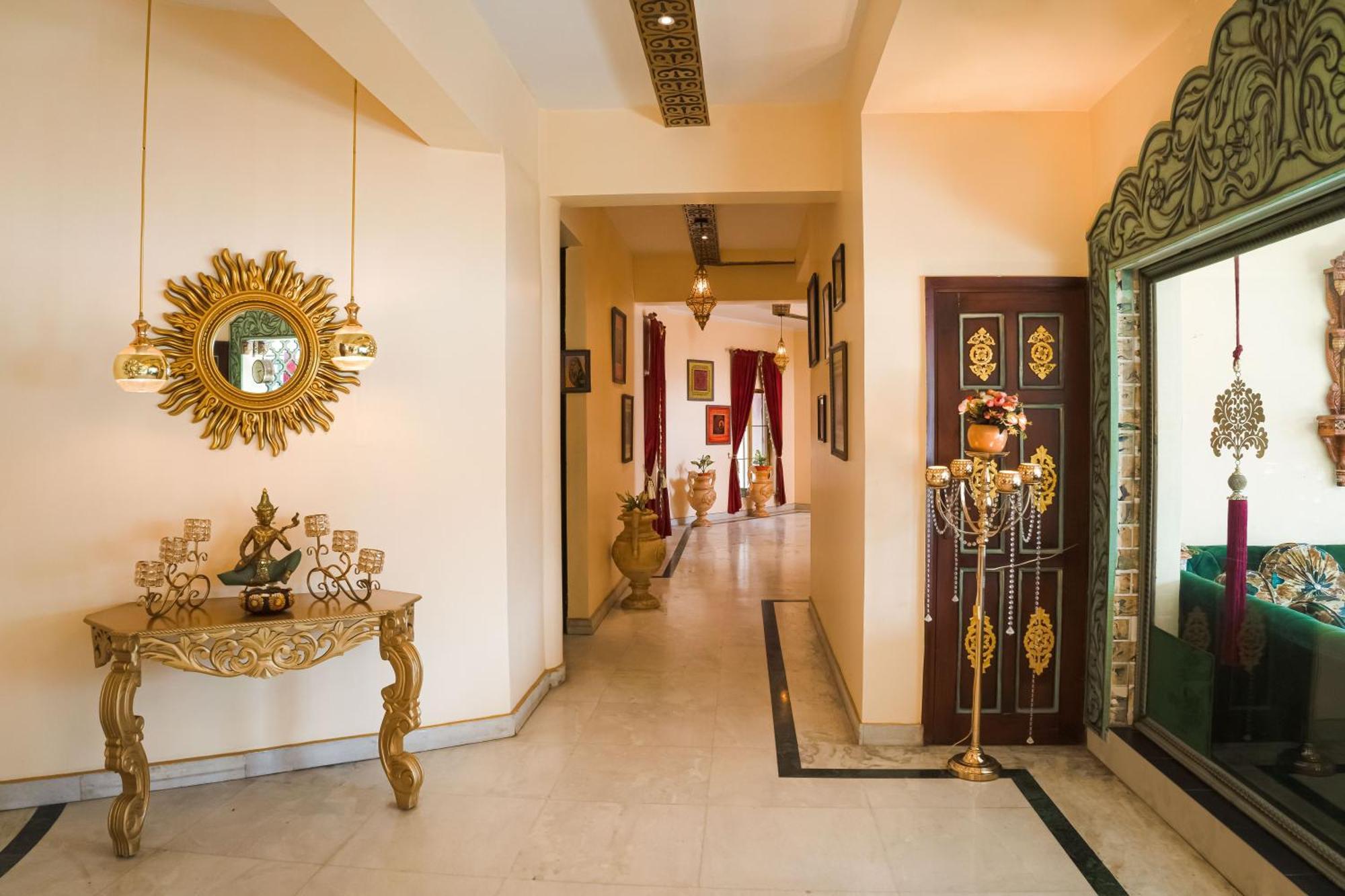 The Neeraj Ganga Heritage Palace Rishikesh Exterior photo