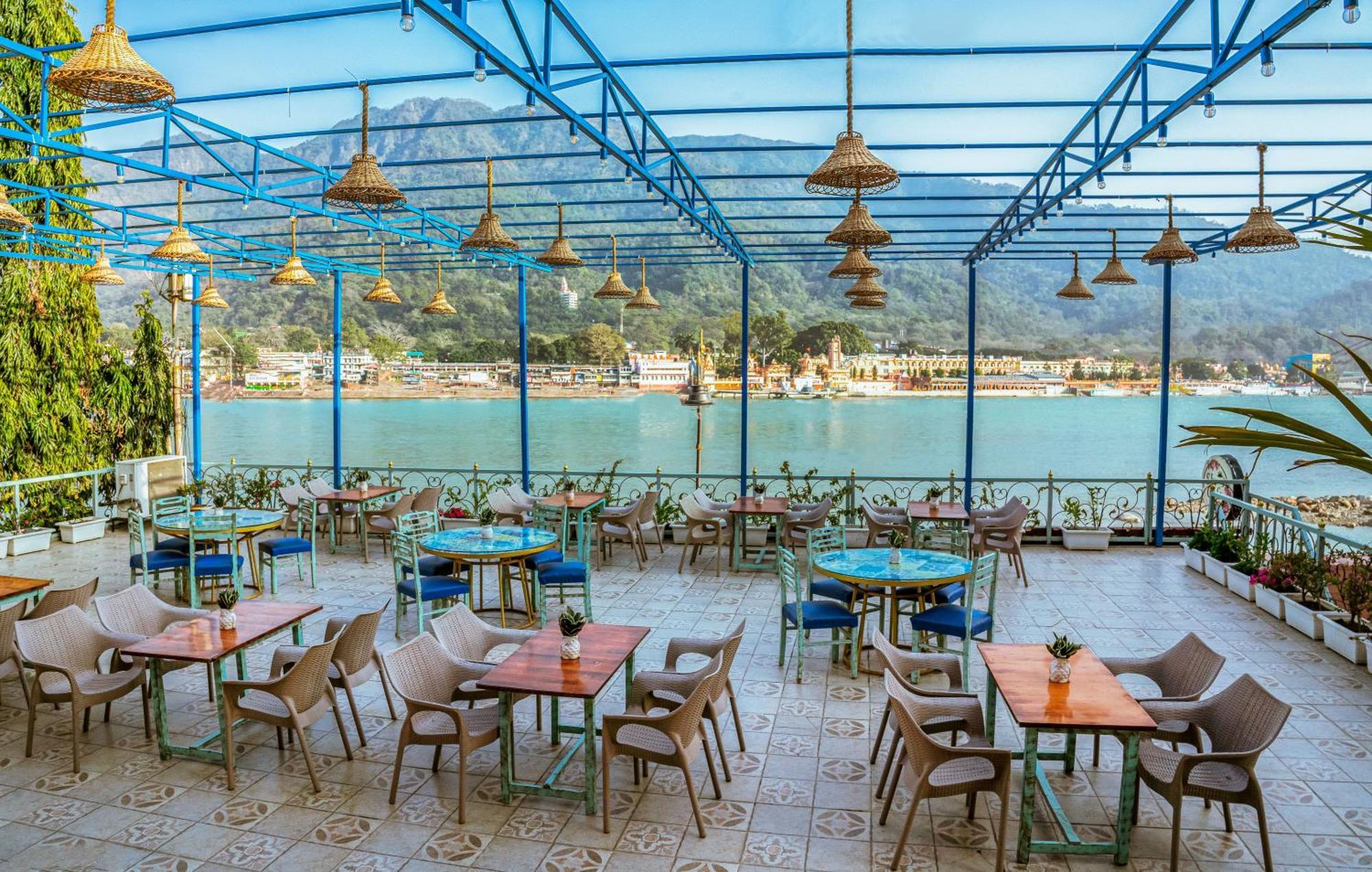 The Neeraj Ganga Heritage Palace Rishikesh Exterior photo
